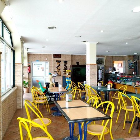 Nefama Pensao Hotel โอริก ภายนอก รูปภาพ