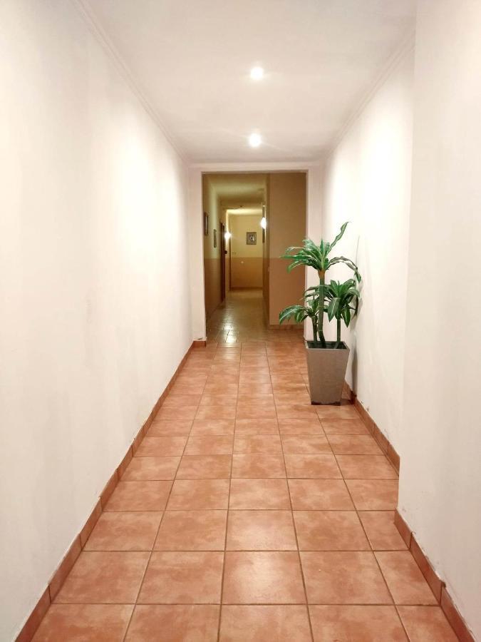 Nefama Pensao Hotel โอริก ภายนอก รูปภาพ